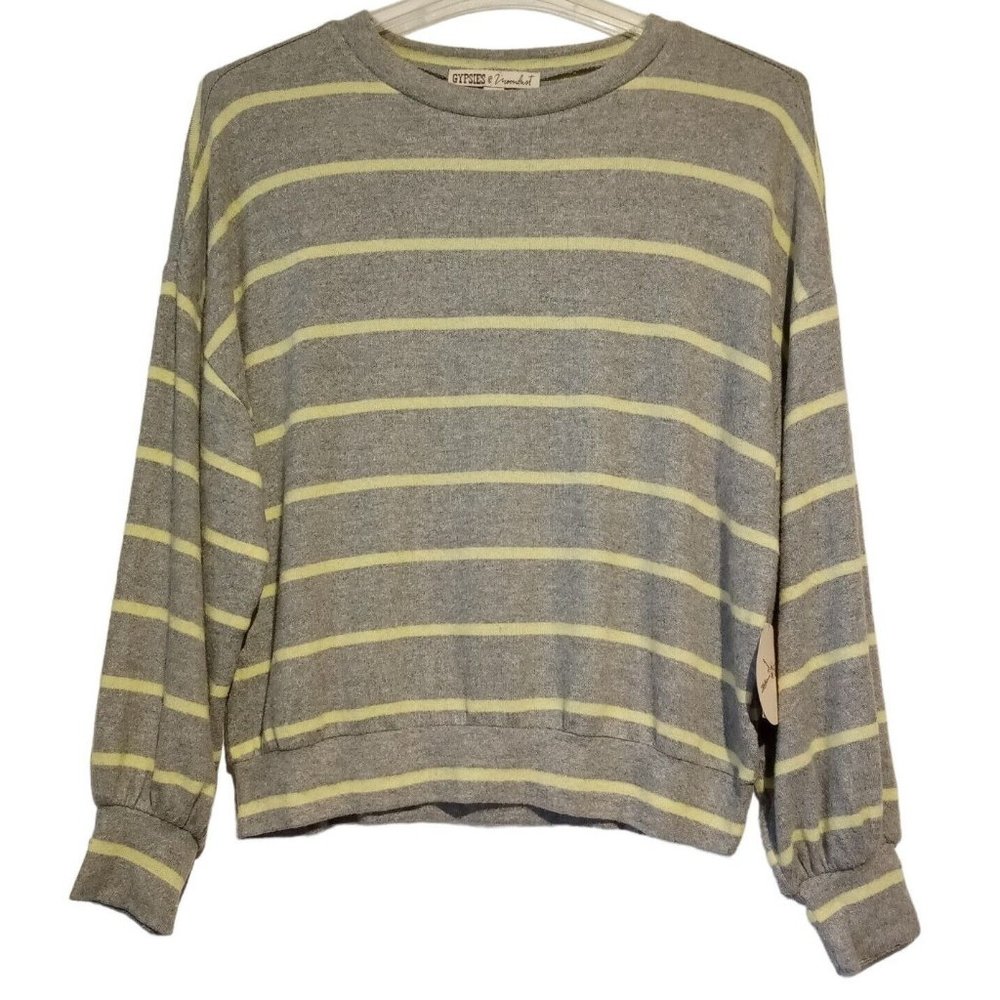 Gypsies & Moondust Grey/Yellow stripe Top/Sweater size Large NWT Super Soft